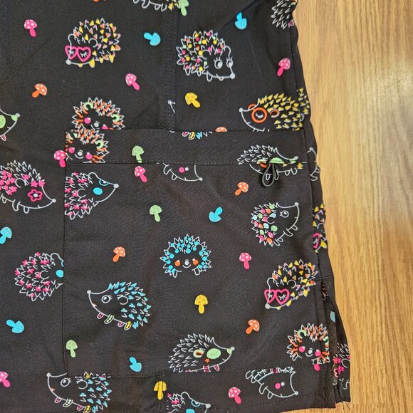 Scrub Top - Picture 3 of 3